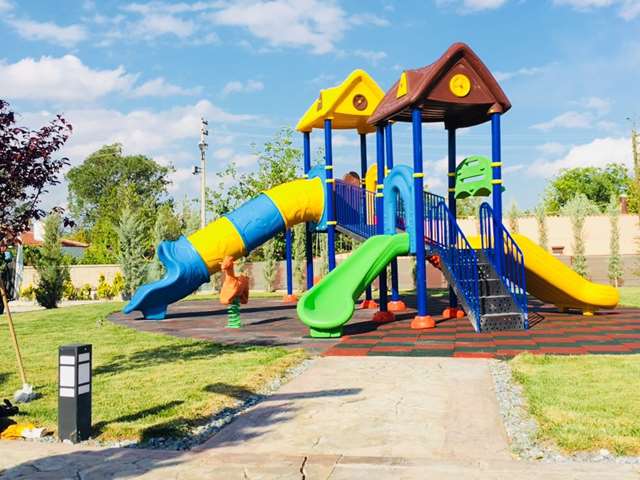 Mexico Kids outdoor climbing equipment